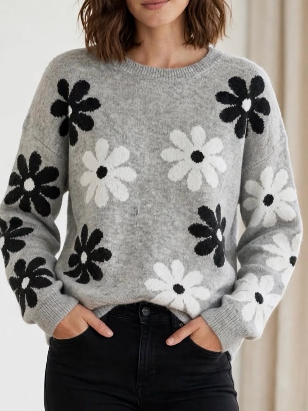Bobeau Daisy Jacquard Sweater Womens XL Gray Black White Floral Fuzzy Soft NWT